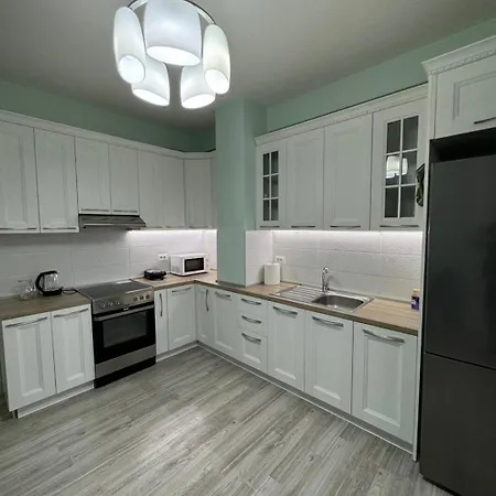 Centre Lions Gate 2 Tirana