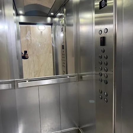 Appartement Centre Lions Gate 2 *
