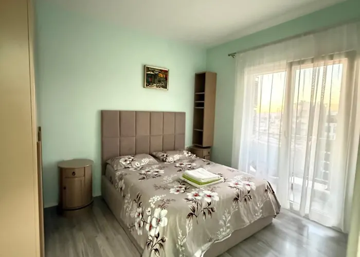 Centre Lions Gate 2 Apartment Tirana