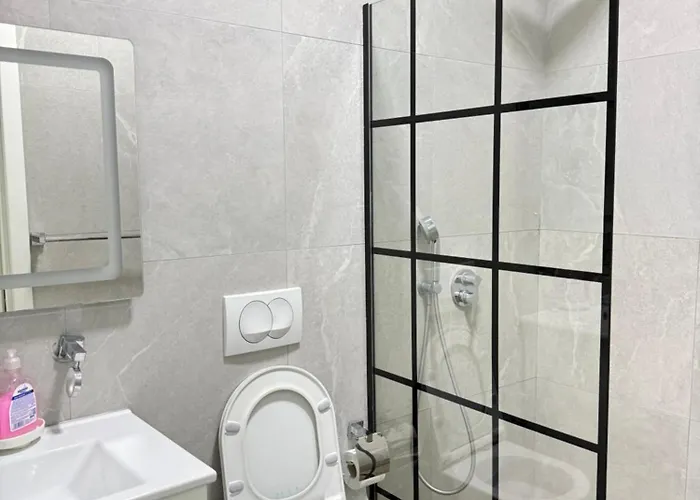 Centre Lions Gate 2 Apartment Tirana