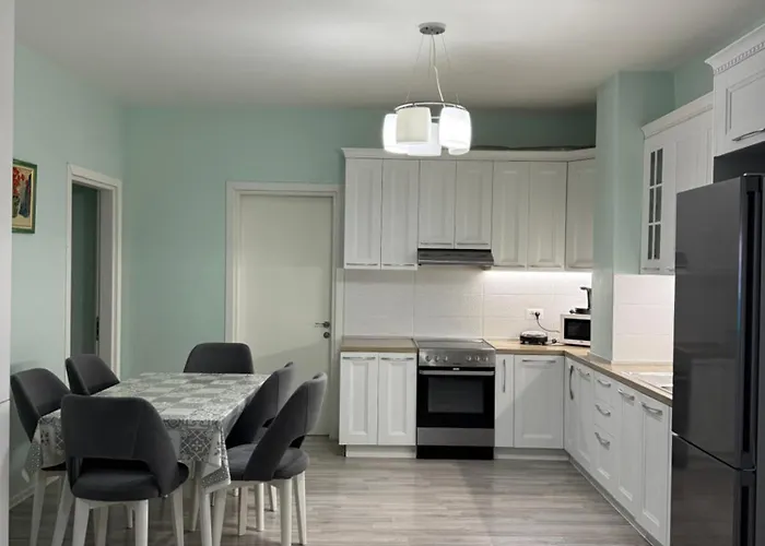 Centre Lions Gate 2 Apartment Tirana