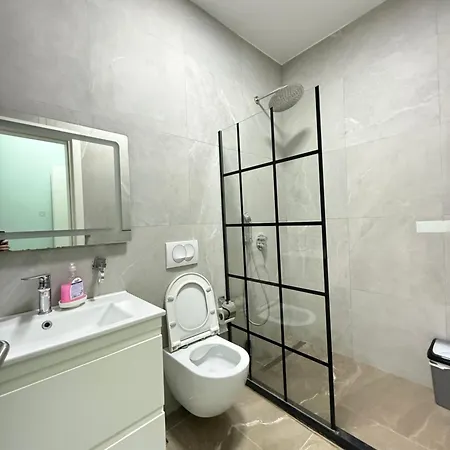 Appartement Centre Lions Gate 2 Tirana