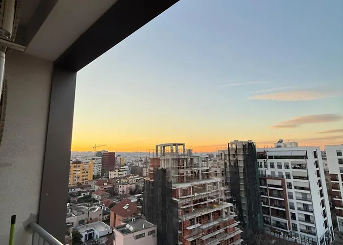 Centre Lions Gate 2 Tirana